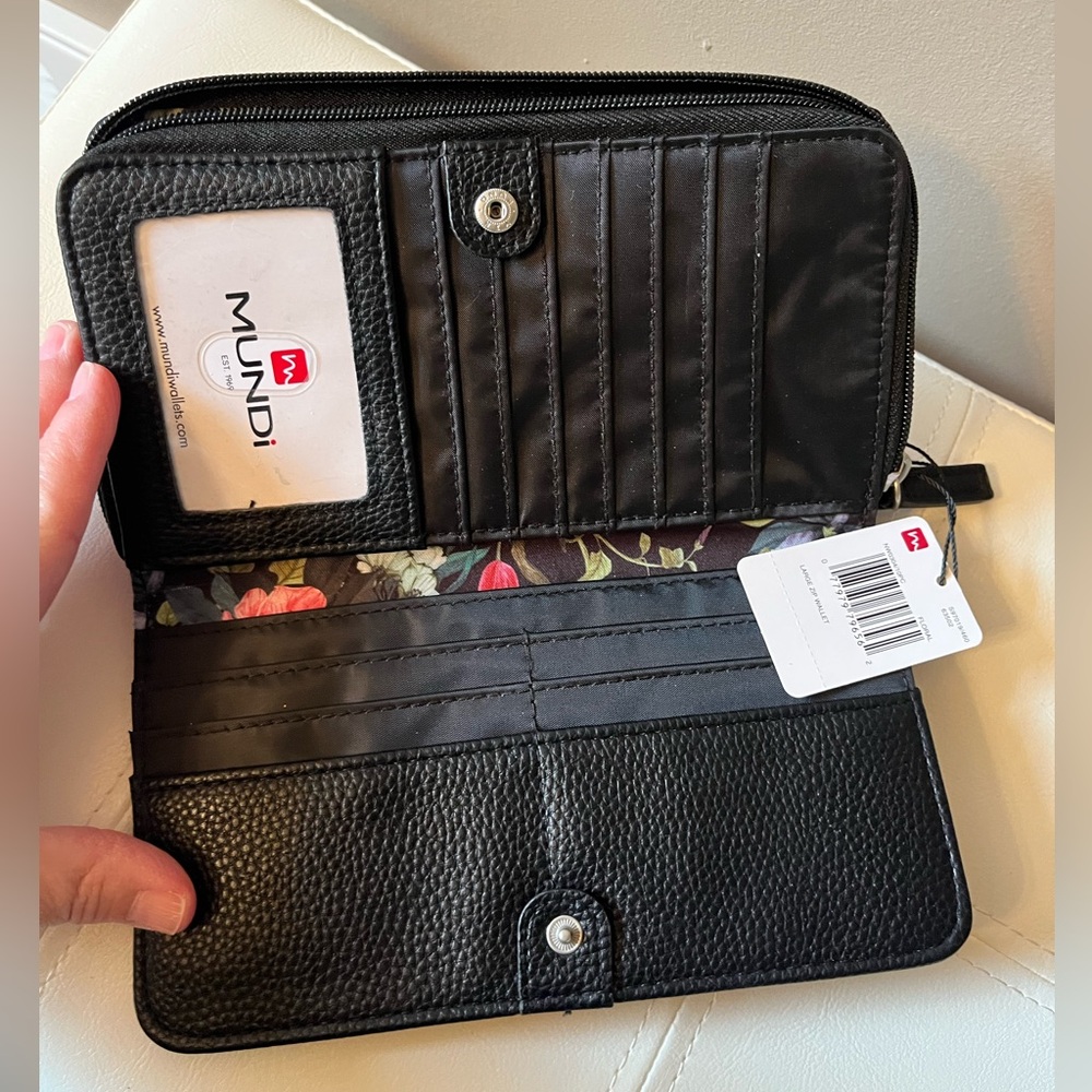 NWT Mundi Black and Pink Floral Wallet - Picture 5 of 5
